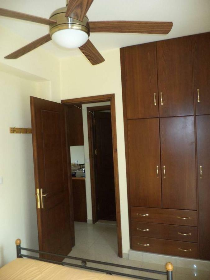 New Tsouris ~makrys Gialos~ Daire *